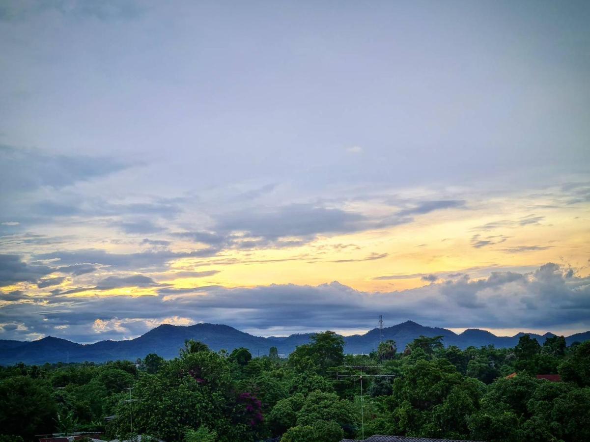 Lemae Residence เลอเม เรสซิเดนซ์ อำเภอเขาย้อย เพชรบุรี Ban Huai Krathaek Экстерьер фото